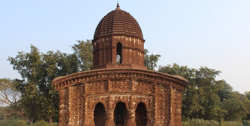 Explore the top things to do in Bishnupur for an unforgettable vacation in West Bengal.