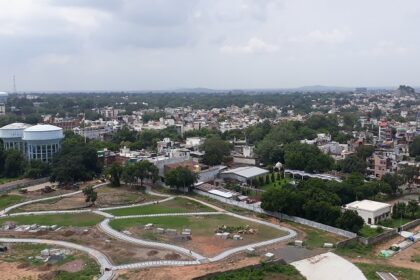 A beautiful bird's-eye view of Jhansi from the Fort, taking its grandeur to a new level.