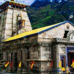 Things to do in Kedarnath include trekking and breathtaking Himalayan landscapes