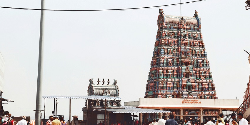 An image showing a Water tank at Thiruporur Murugan Temple, a famous Murugan temple in Hosur.