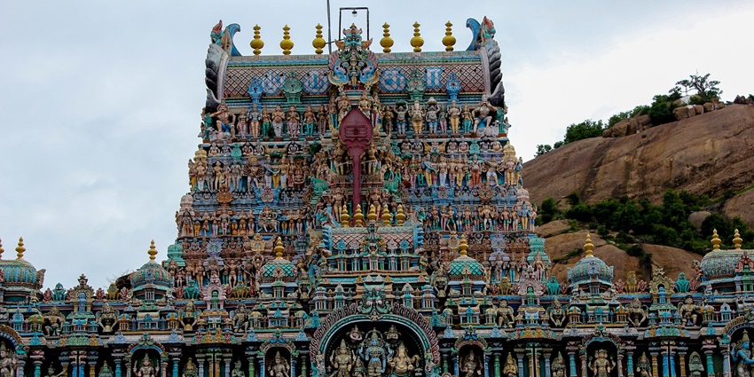Thirupparamkunram Murugan Temple is one of the places to visit near Karuppasamy temple.