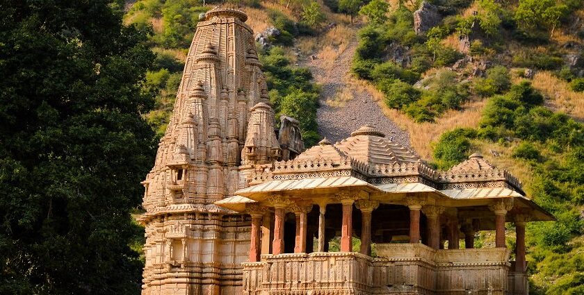 A view of Thirupullani Temple, a top tourist attraction in Tamil Nadu for travellers