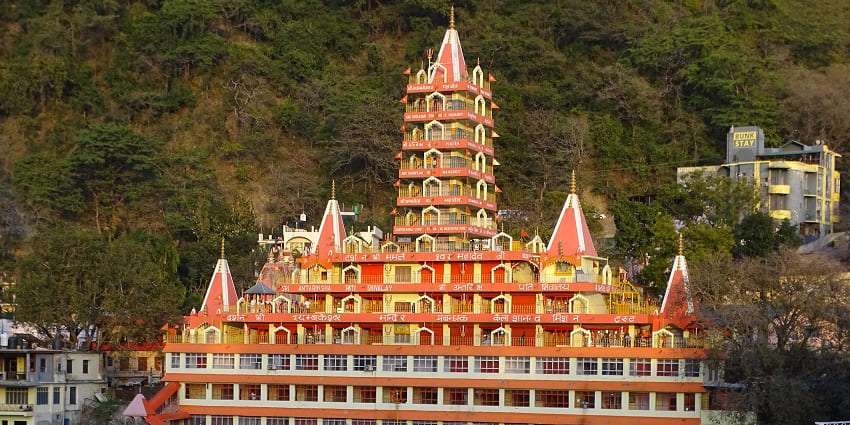 Trayambakeshwar Temple is one of the sacred places to visit in Rishikesh with friends.