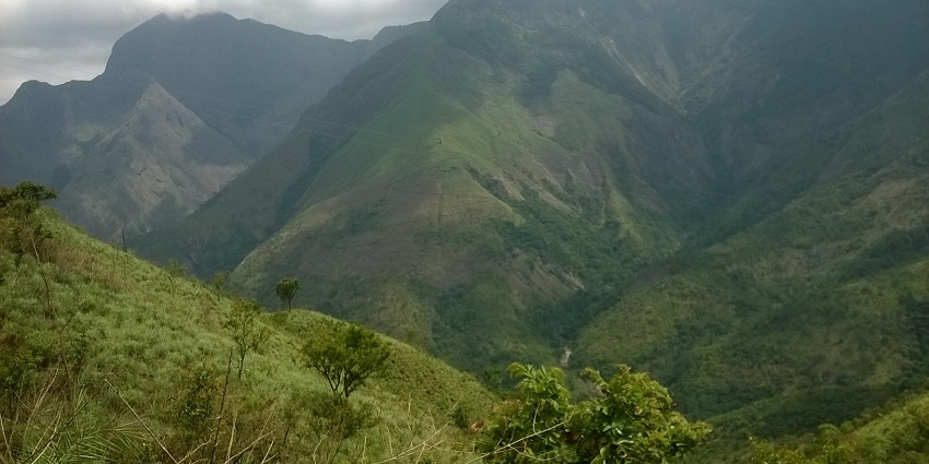 A picture of Kurangani Hills, a popular trekking destination with panoramic views in Theni.