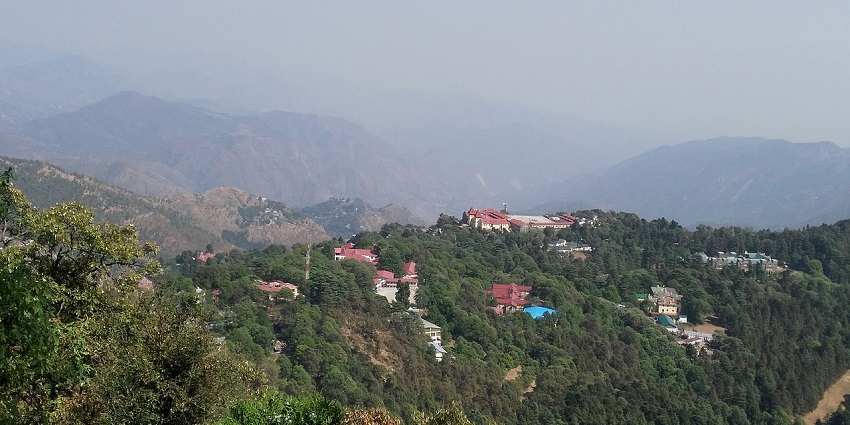 Tiffin Top is one of the best places to visit in Nainital owing to the lush greenery and scenic views
