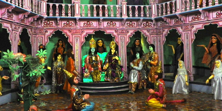 A picture of Tulsi Manas Temple, a literary and spiritual tourist place in Kashi.