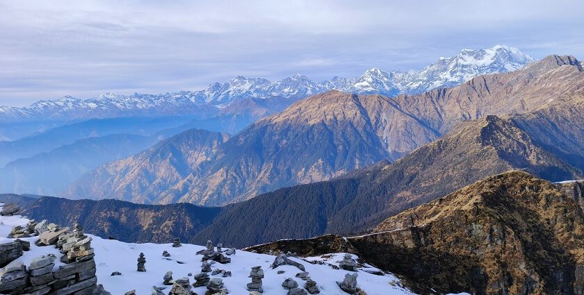 Chaukhamba peaks as seen from Tungnath with a stunning view to Tungnath trekking