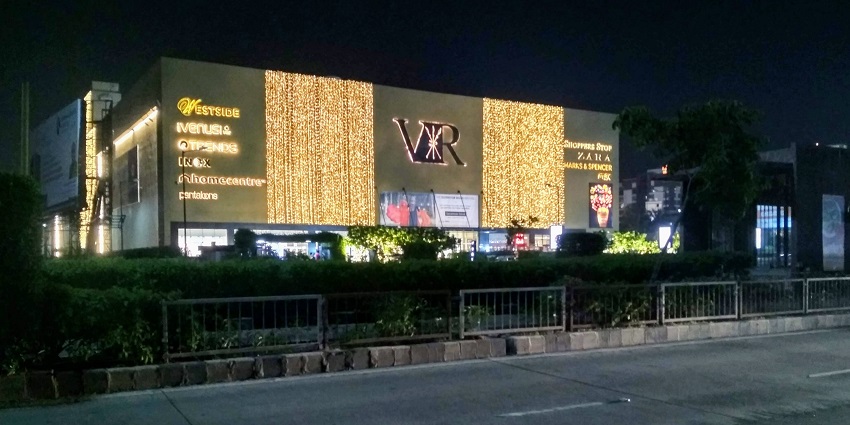 Shopping in Anna Nagar with diverse retail and entertainment options.