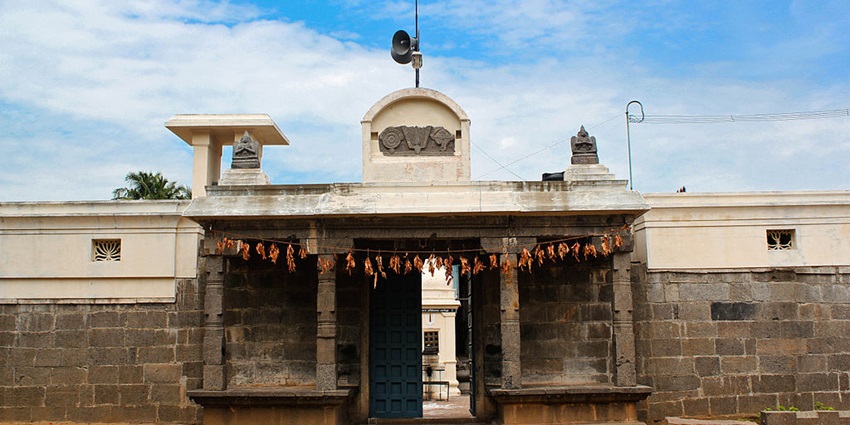 Varadaraja Perumal Temple with detailed carvings on the entrance gate