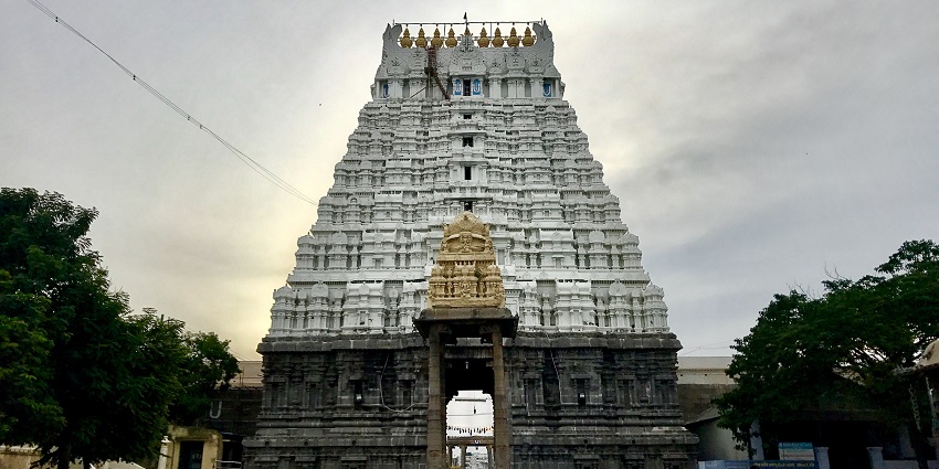 View of Varadharaja Perumal Temple with intricate architecture and sculptures.