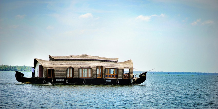 A picture of Vasalurpatty Boat House, a serene spot among the places to visit in Kolli Hills.