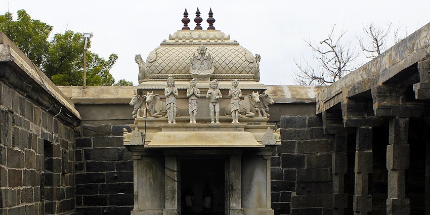 Inside the courtyard of Sri Sengazhuneer Amman Temple, one of the well known Pondicherry temples