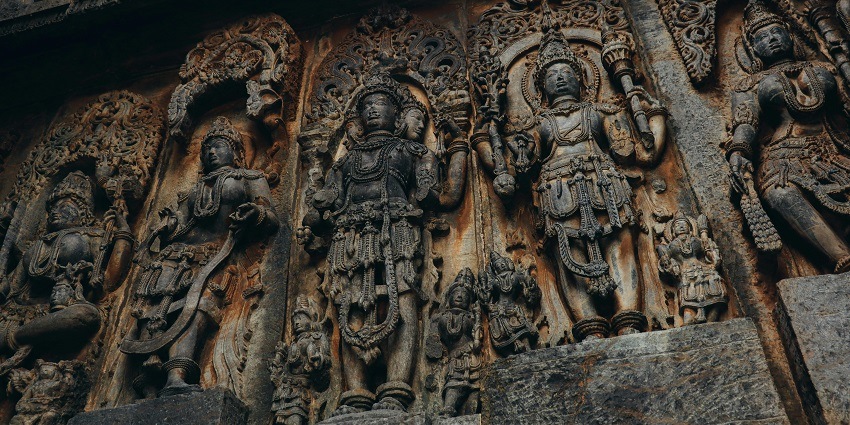 The entrance of the Venugopala Swami Temple is captured during sunset in Tamil Nadu.