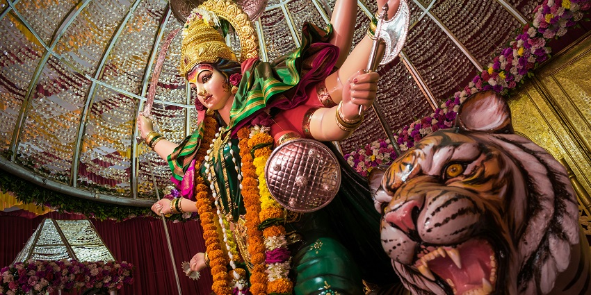 Visiting the iconic Chandi Devi Temple is one of the best things to do in Haridwar.