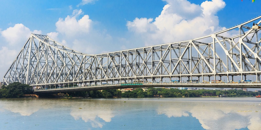A glimpse of Howrah Bridge which stands as a symbol of things to do in Howrah.