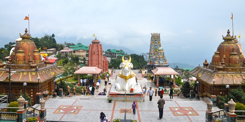 Char Dham temple complex in Namchi, Sikkim, featuring Lord Shiva statue.