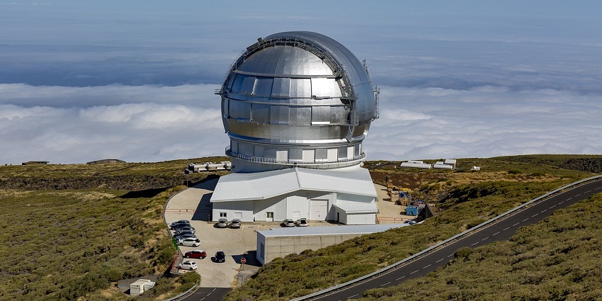 A picture of a Planetarium, offering some fascinating views of the stars and galaxies