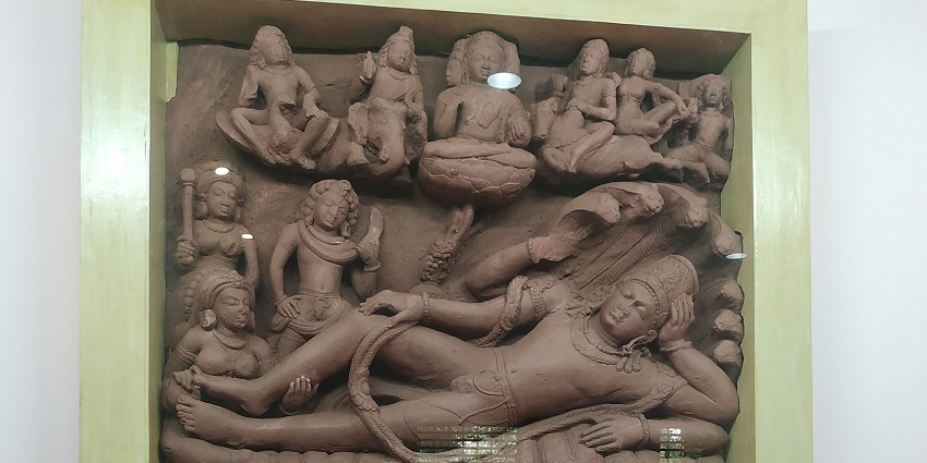 A glimpse of the Jhansi Museum, one of the most educative things to do in Jhansi.