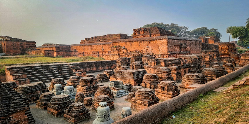 A picture of an ancient university building, one of the best things to see in Chidambaram.
