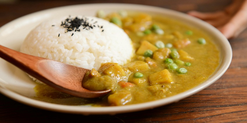 An image of the local cuisine, highlighting Mathura's culinary delights.