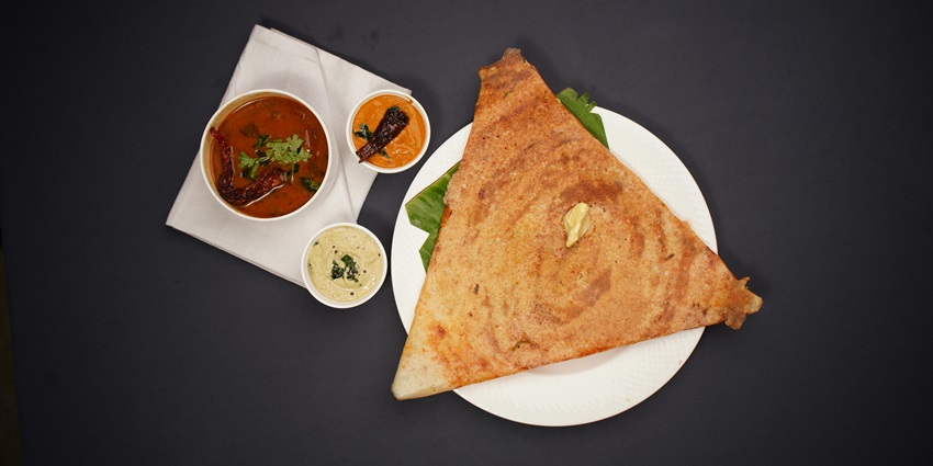Savour the authentic dishes of South India on your visit to Thirukalukundram Temple.