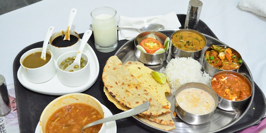 Dining near Jim Corbett: Variety of North Indian and Kumaoni flavours