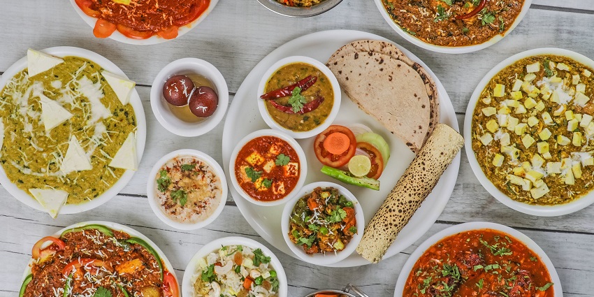 Lansdowne dining options include North Indian cuisine and local street food.