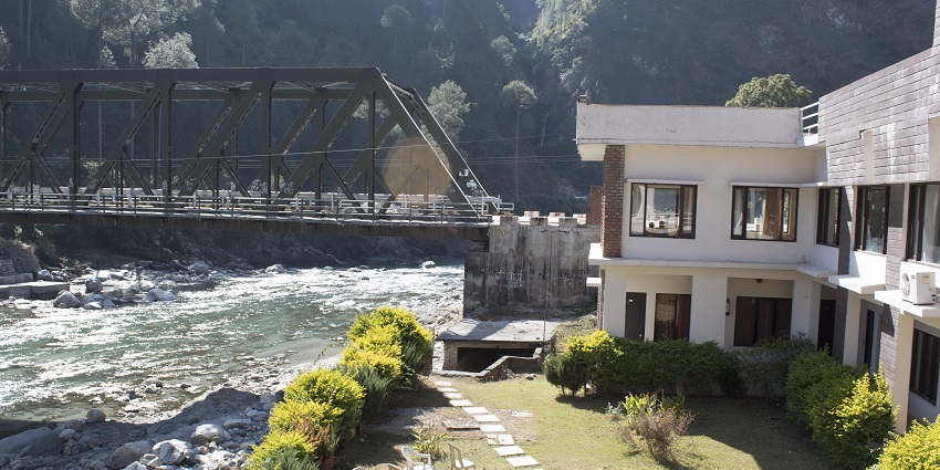 An image of a hotel for a cosy stay on your trip to state of Uttarakhand, India.