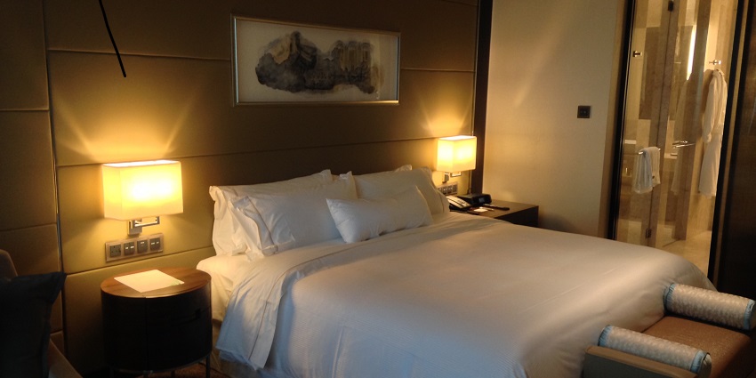 Accommodations near Sadras Dutch Fort include resorts, hotels, and guesthouses
