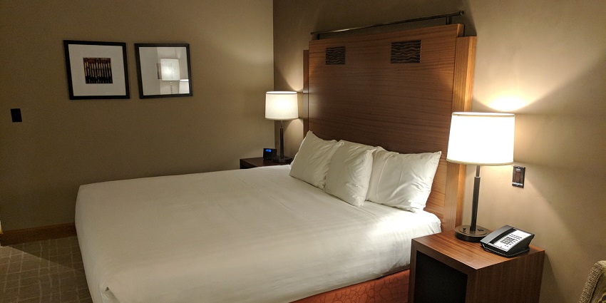 The Yamunotri trekking offers affordable and luxurious rooms and accommodations