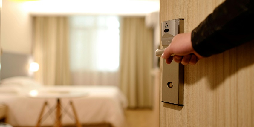 An image of a hotel room, an accommodation neat the national park in West Bengal.