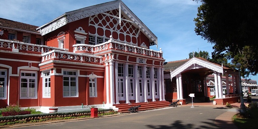 Stay options near Fort Geldria, Pulicat are budget-friendly and conveniently located