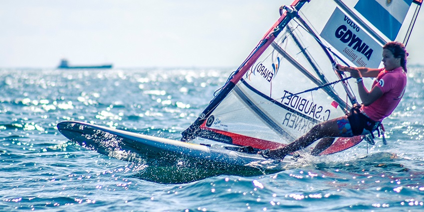 Experience Tehri Lake water sports combining surfing and sailing on the water.