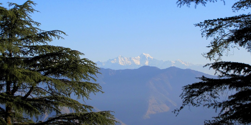 Experience breathtaking views of the winterline phenomenon in Mussoorie.