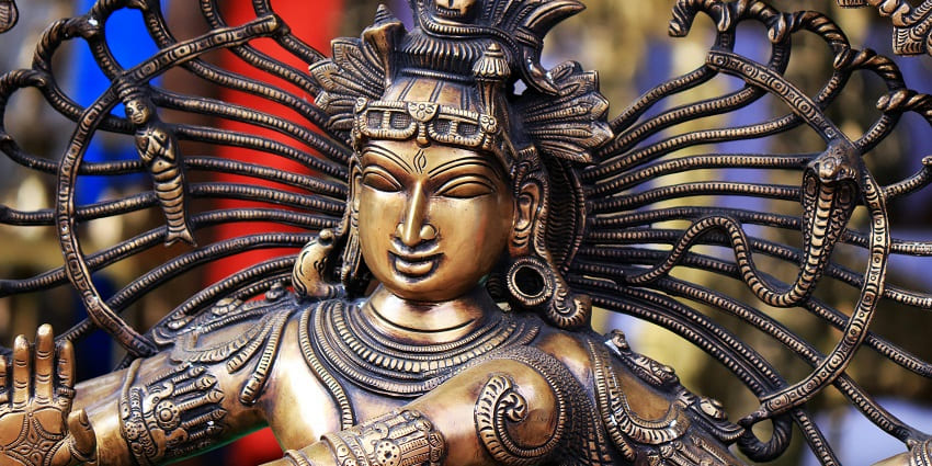 Witnessing the Swayambhu Nataraja idol here is one of the must things to do in Konerirajapuram Temple