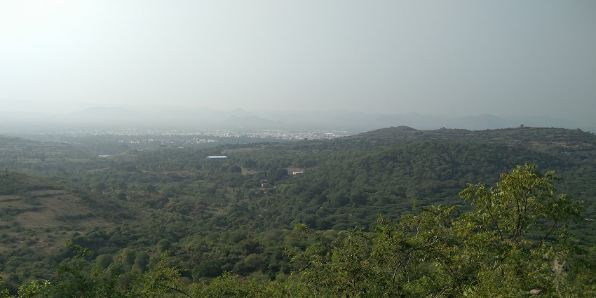 Picturesque view of Yegiri hills , one of the best hill stations near Tiruvannamalai