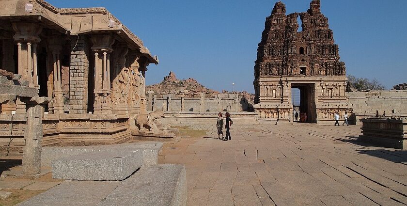 The famous temple, Garbarakshambigai Temple.