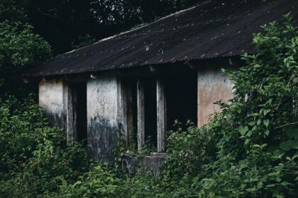 A view of one of the haunted places in Lucknow for every traveller to explore.