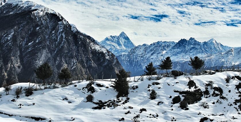 An image of the serene Auli Hill station which is one of the offbeat places in Uttarakhand.