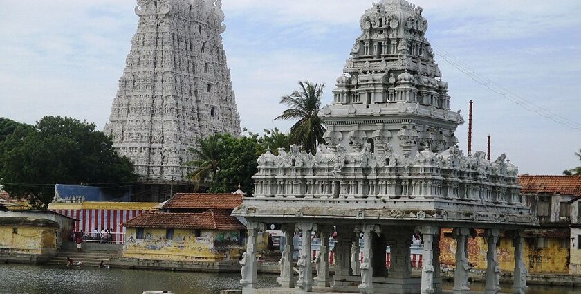 Image of Suchindram Thanumalayan Temple , one of the Pithru Tharpanam temples in Tamil Nadu