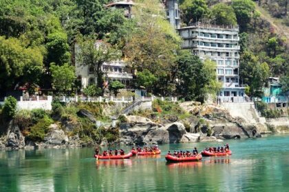 Rishikesh water sports include kayaking amidst stunning Himalayan landscapes.