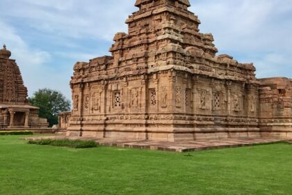 Sangameshwar temple is not just a religious centre but an ideal example of exquisite architecture.