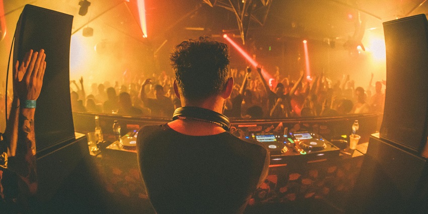 An image of Turkey nightlife which offers lively music and a vibrant ambience.