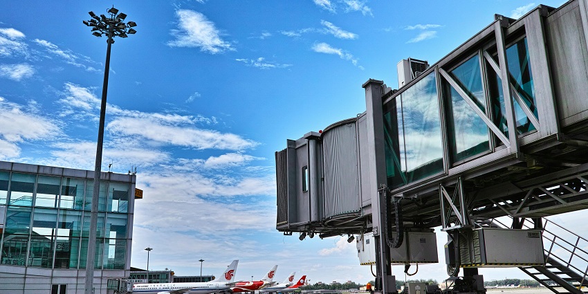 ordan Airport provides domestic and regional flight options.
