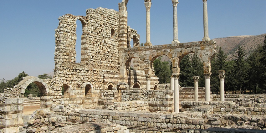 Ancient archaeological site showcasing Roman and Umayyad architectural remnants.