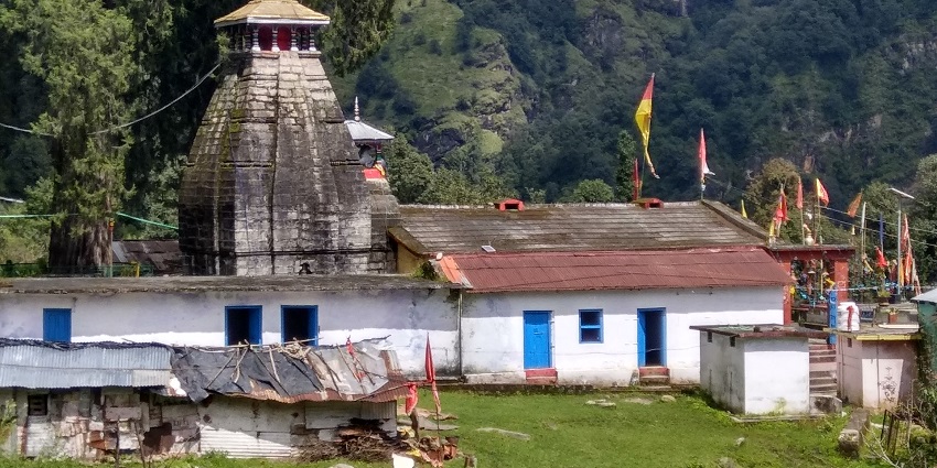 Anusuya Devi Temple near Rudranath Temple, a blend of serenity and devotion.