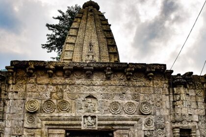 Visit the very unique and divine Ardhnarishwar Temple.