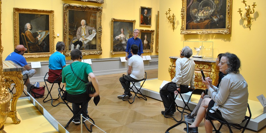 Enjoy Paris’s diverse festivals, performances, and vibrant cultural events.