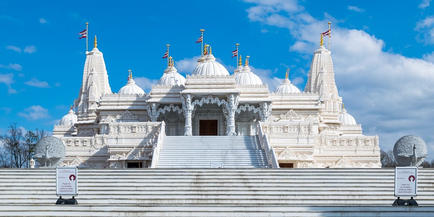 An image of a Hindu temple with intricate architecture, one of the oldest temples in the USA.
