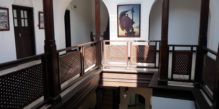 Cultural Museum is among the famous places to visit in Muscat, featuring Omani artifacts, art, and historical exhibits.
